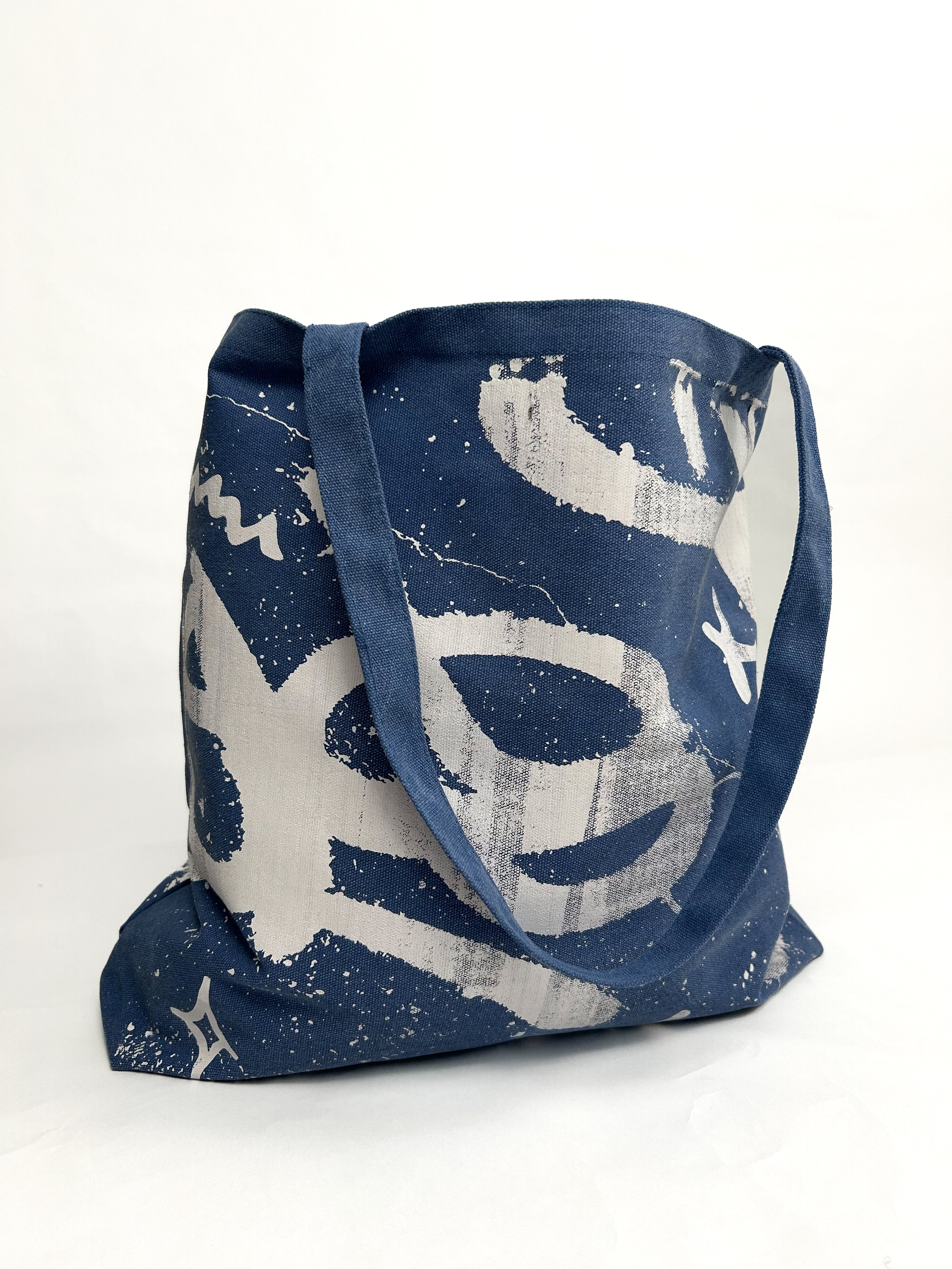 Legendary Jumbo Tote
