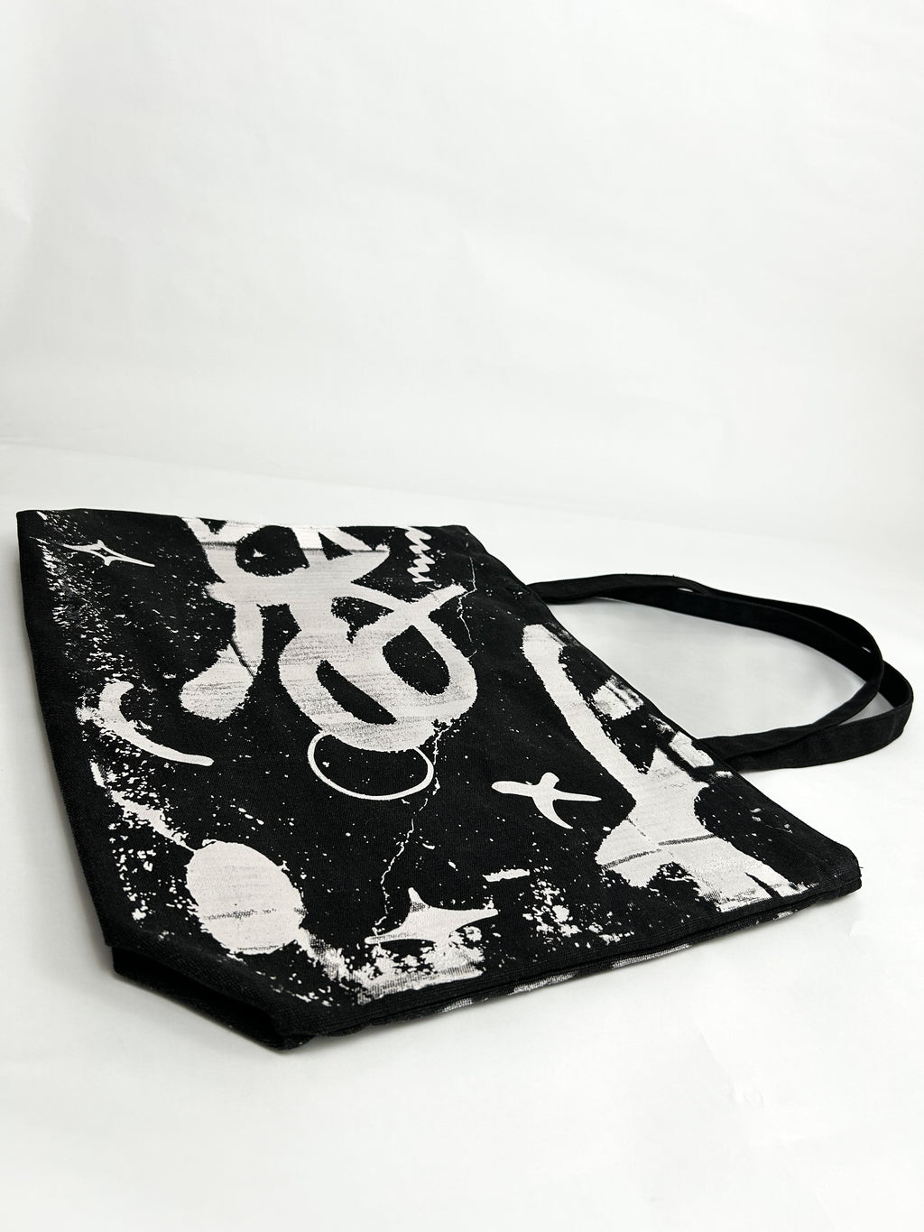 Legendary Jumbo Tote