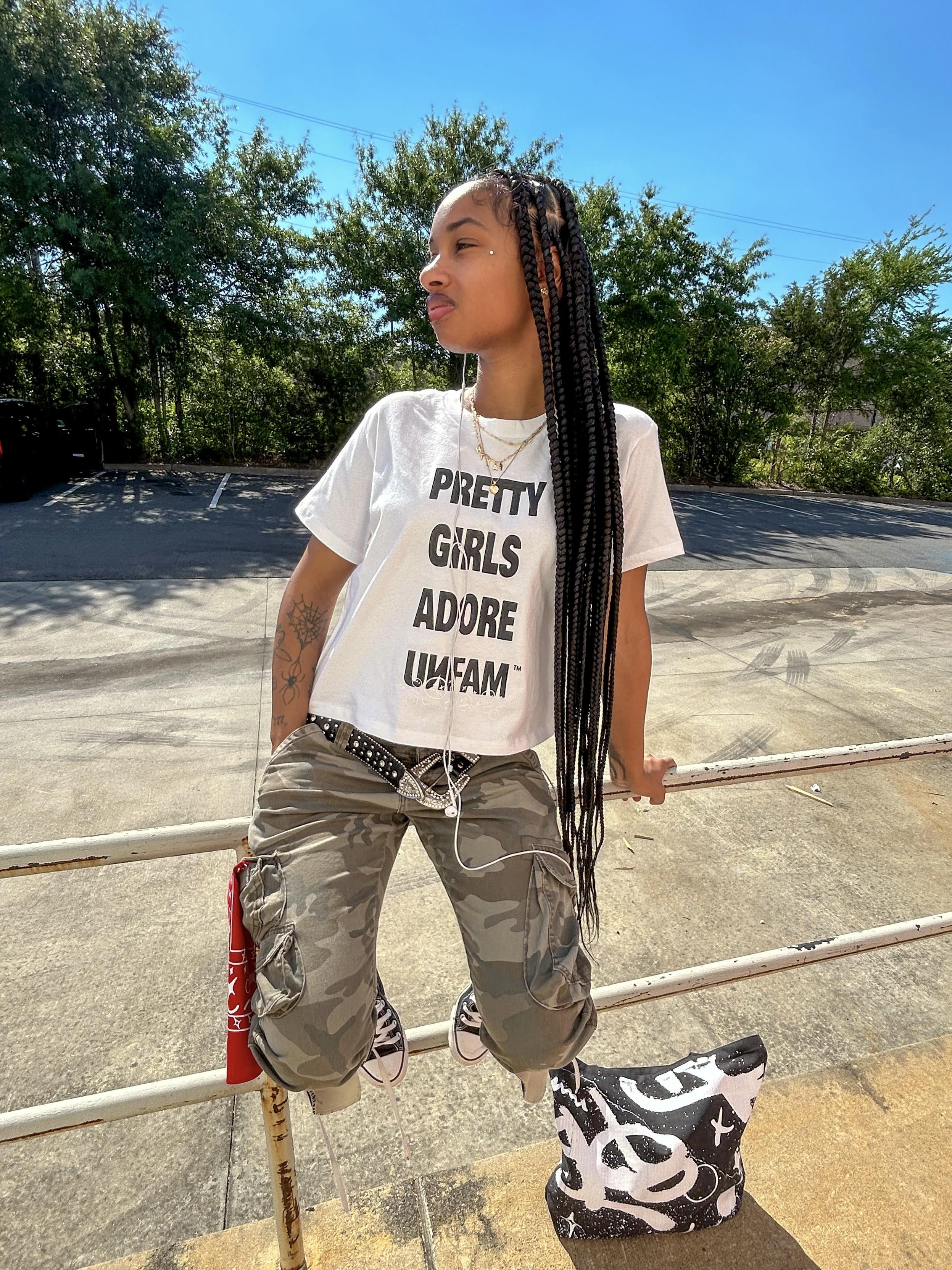 Pretty Girls Cropped Boxy Tee